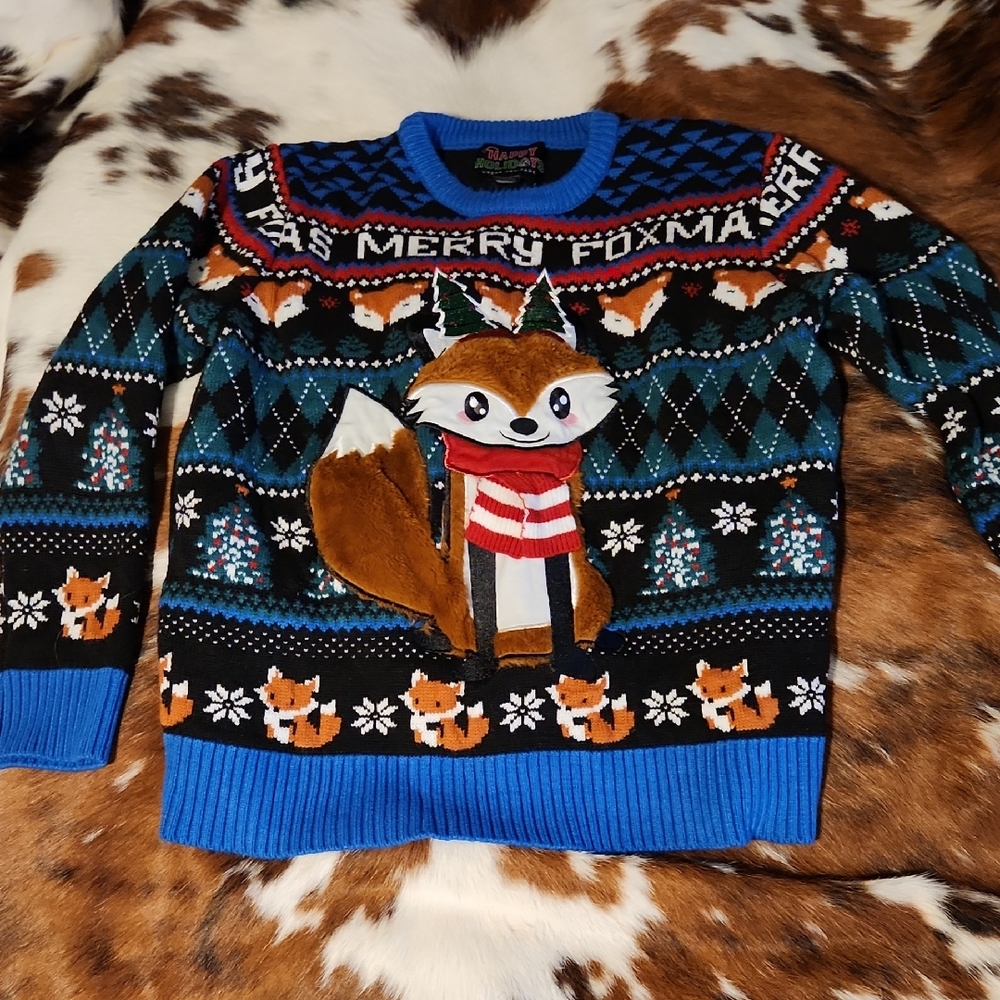 Urban Heritage Black and Blue Fox Sweater Sz XL